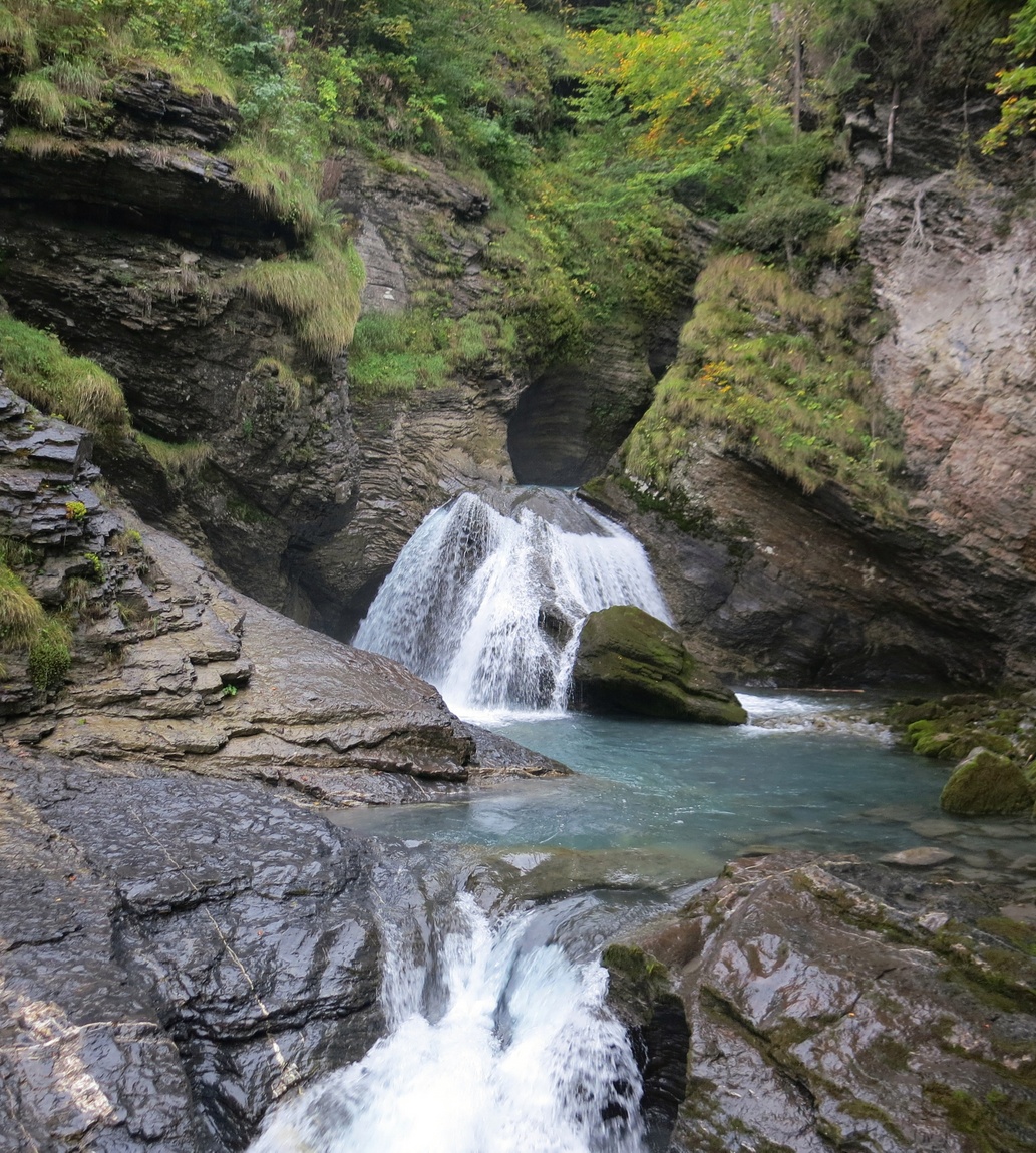  Рейхенбахский водопад в Швейцарии