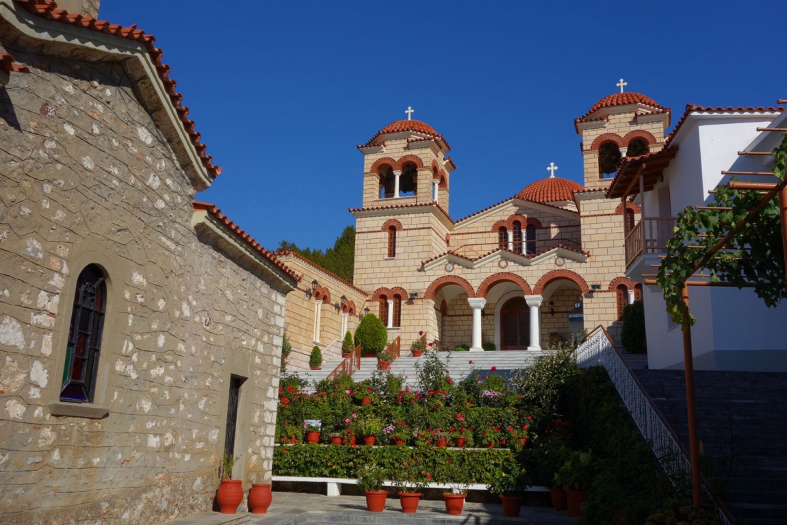 Монастырь Малеви в Греции