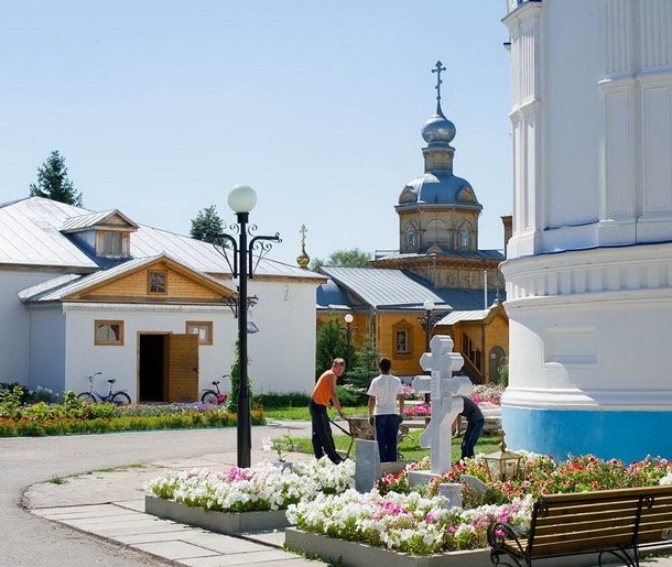 Тихвинский Богородицкий женский монастырь