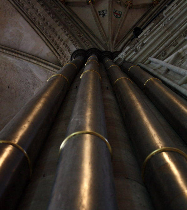 Солсберийский собор - колонны