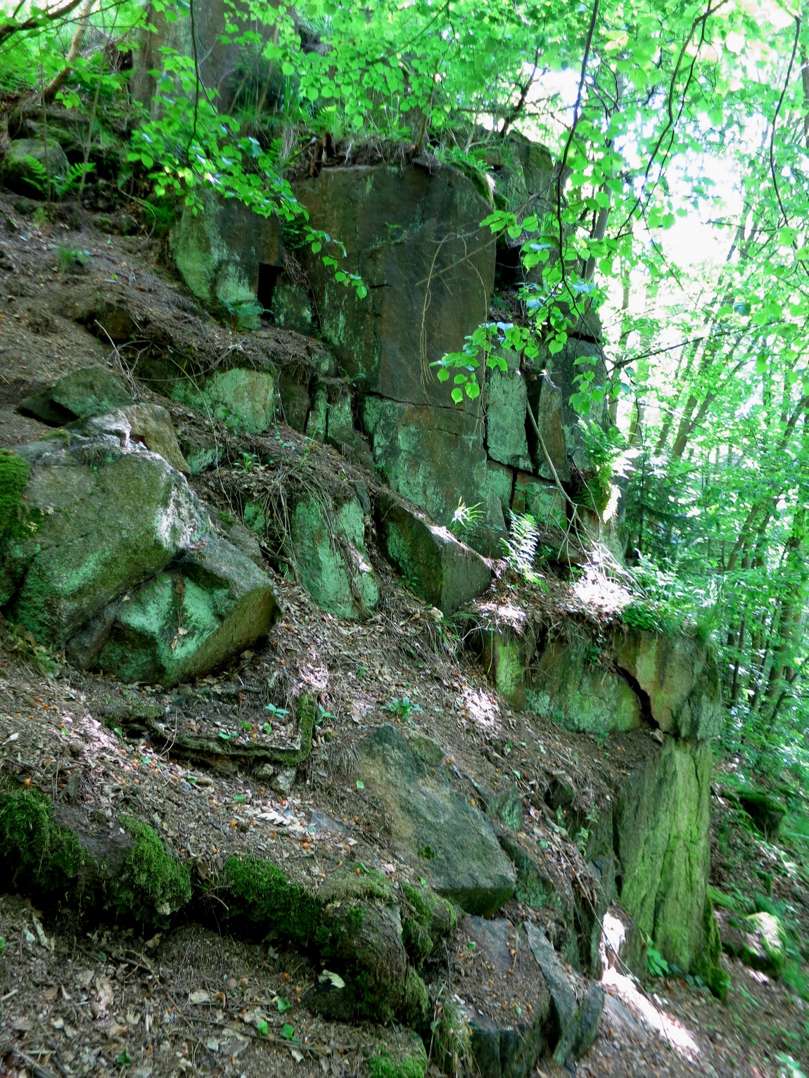 Сватошские скалы