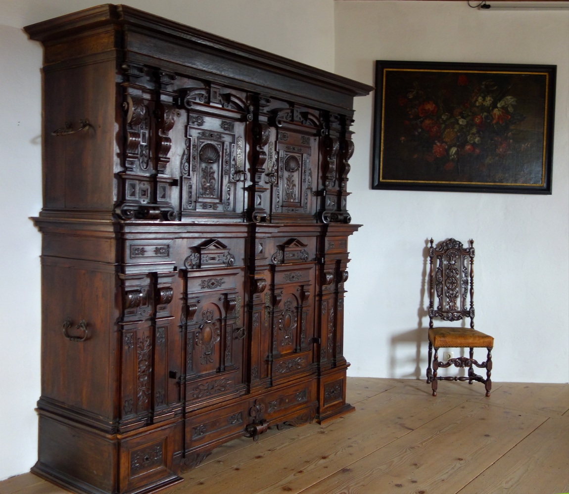 Мебель в замке Роз - Австрия