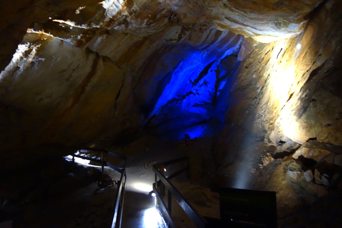 Пещера Lamprechtshohle в Санкт Martin бей Лофер.