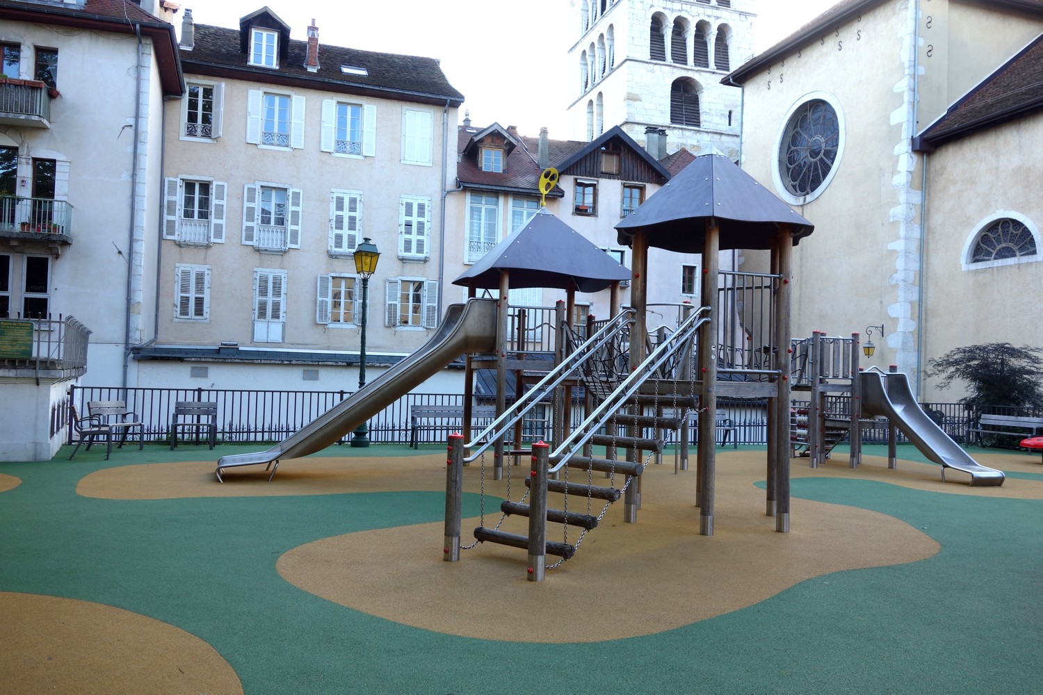 Детская площадка Франции
