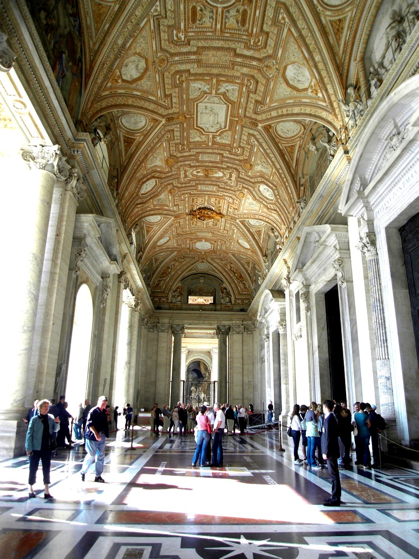 Собор Святого Петра - папская резиденция (Италия)