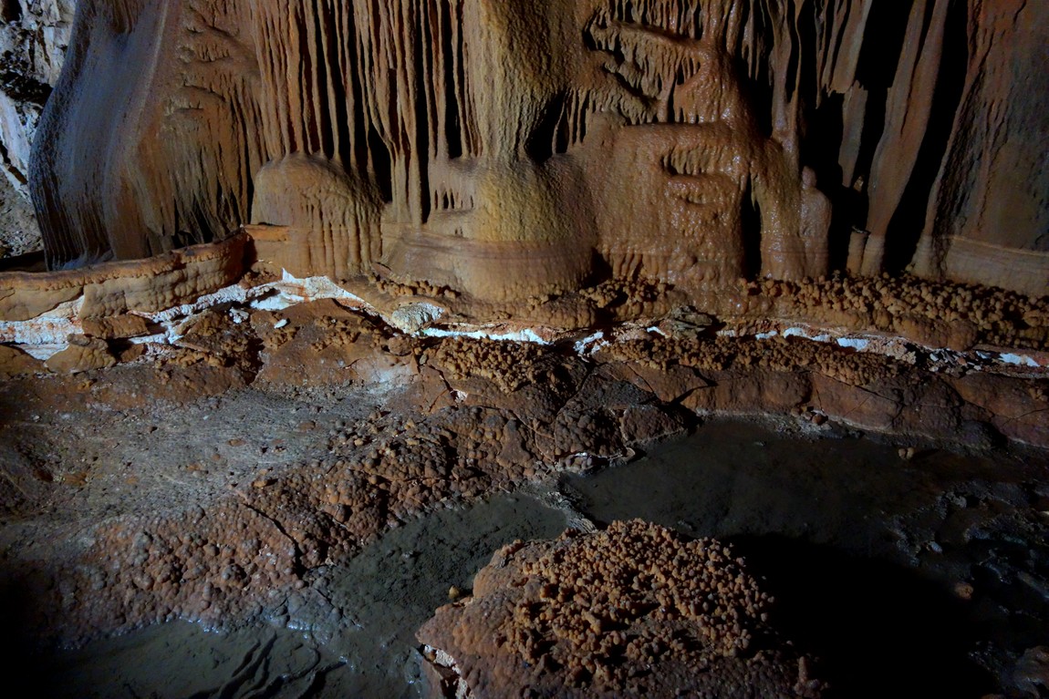Плато Чатырдаг (Крым) - Мраморная пещера