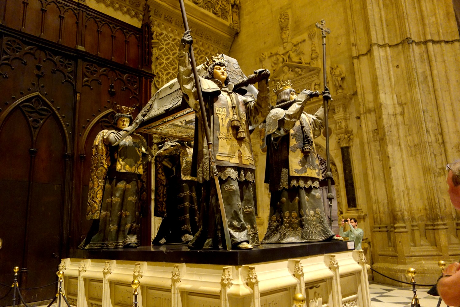 Севильский кафедральный Собор - мавзолей Христофора Колумба
