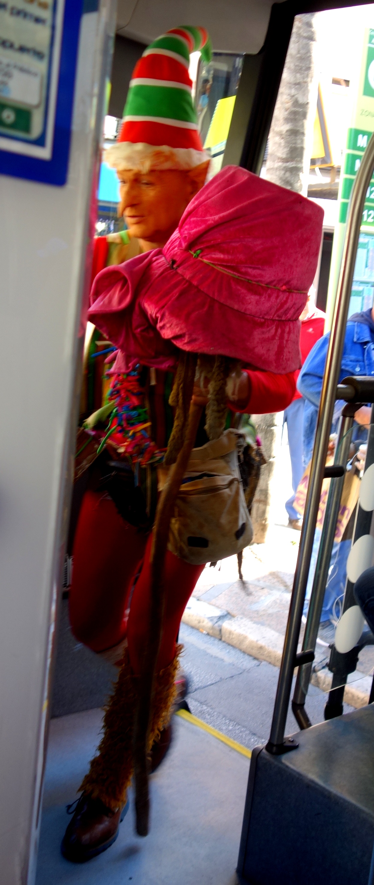 Клоун в автобусе Малаги