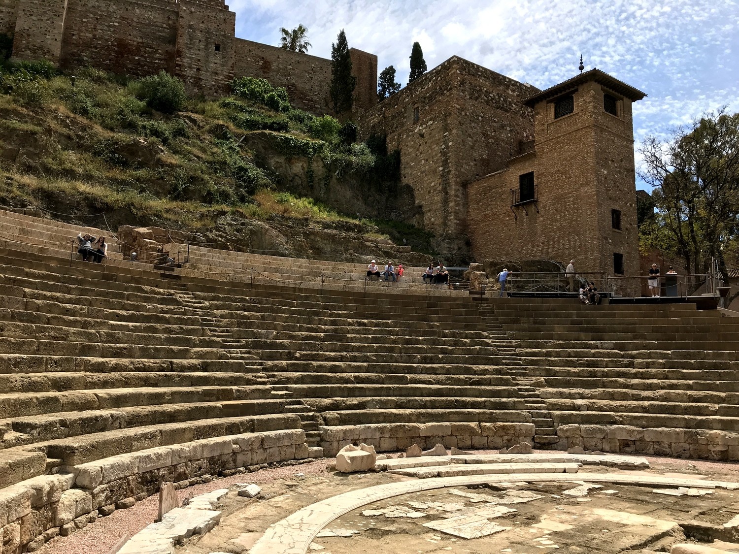 Руины римского театра в Малаге