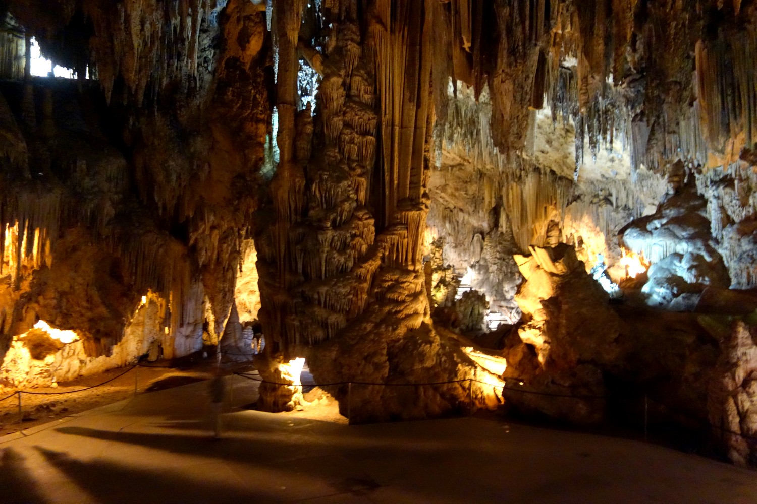 Пещера Нерха - Испания