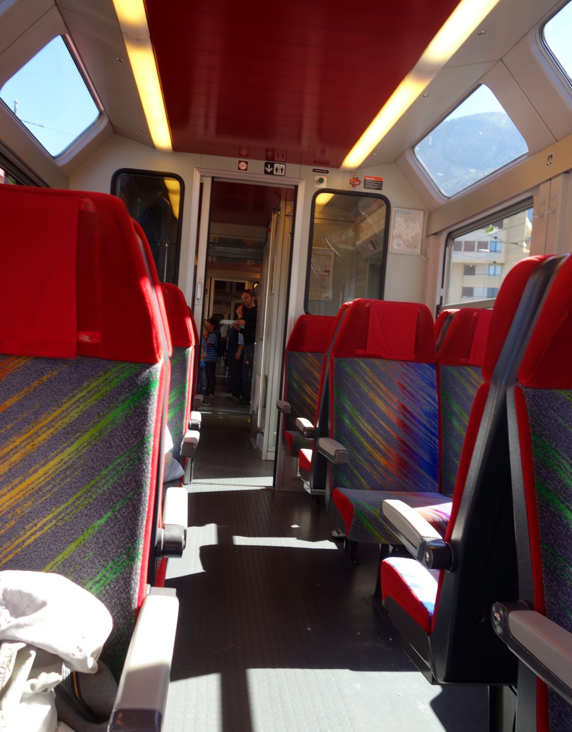 Горный поезд в Швейцарии-Франции