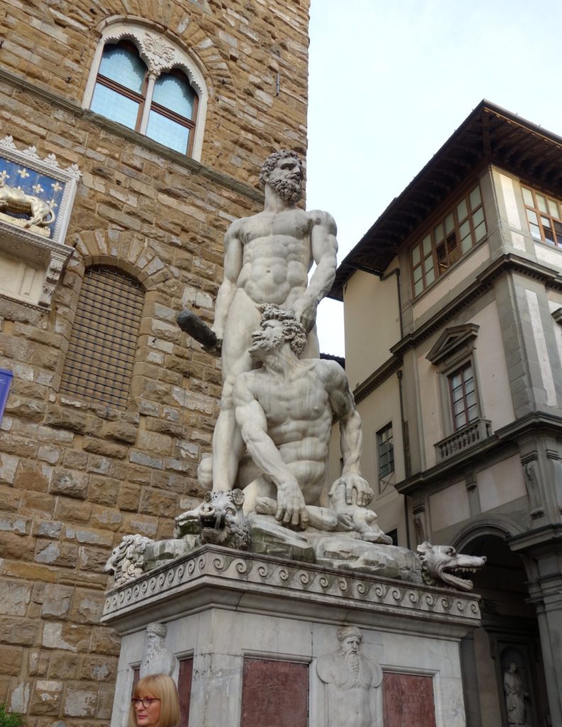 Музей Барджелло со скульптурами. Флоренция