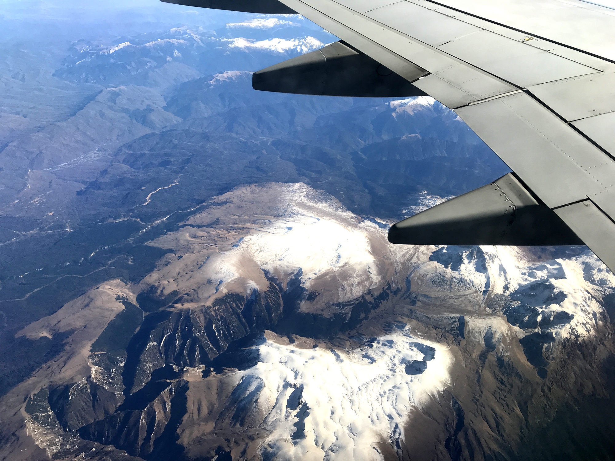 Самолёт над горами Турции