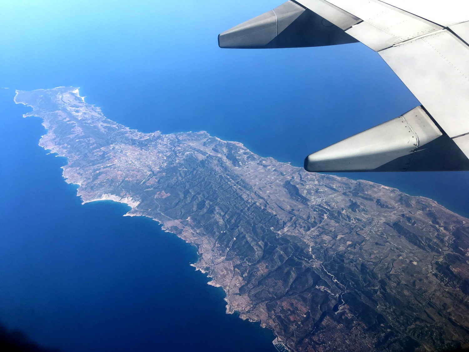 Остров Кипр с высоты самолёта