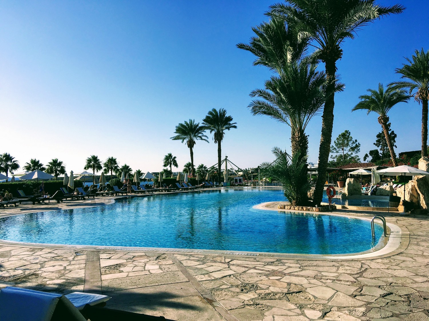 Внутренние водоёмы отеля Coral Beach Hotel & Resort Cyprus 5*