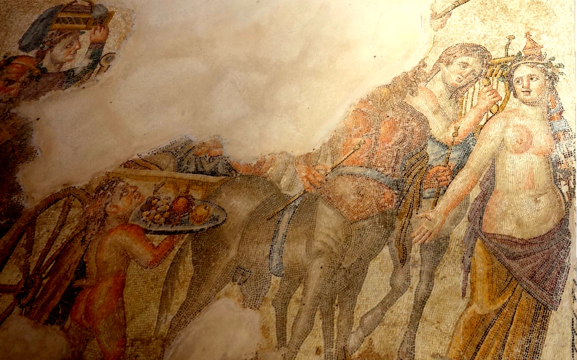 Триумфальная процессия бога Диониса - мозаика