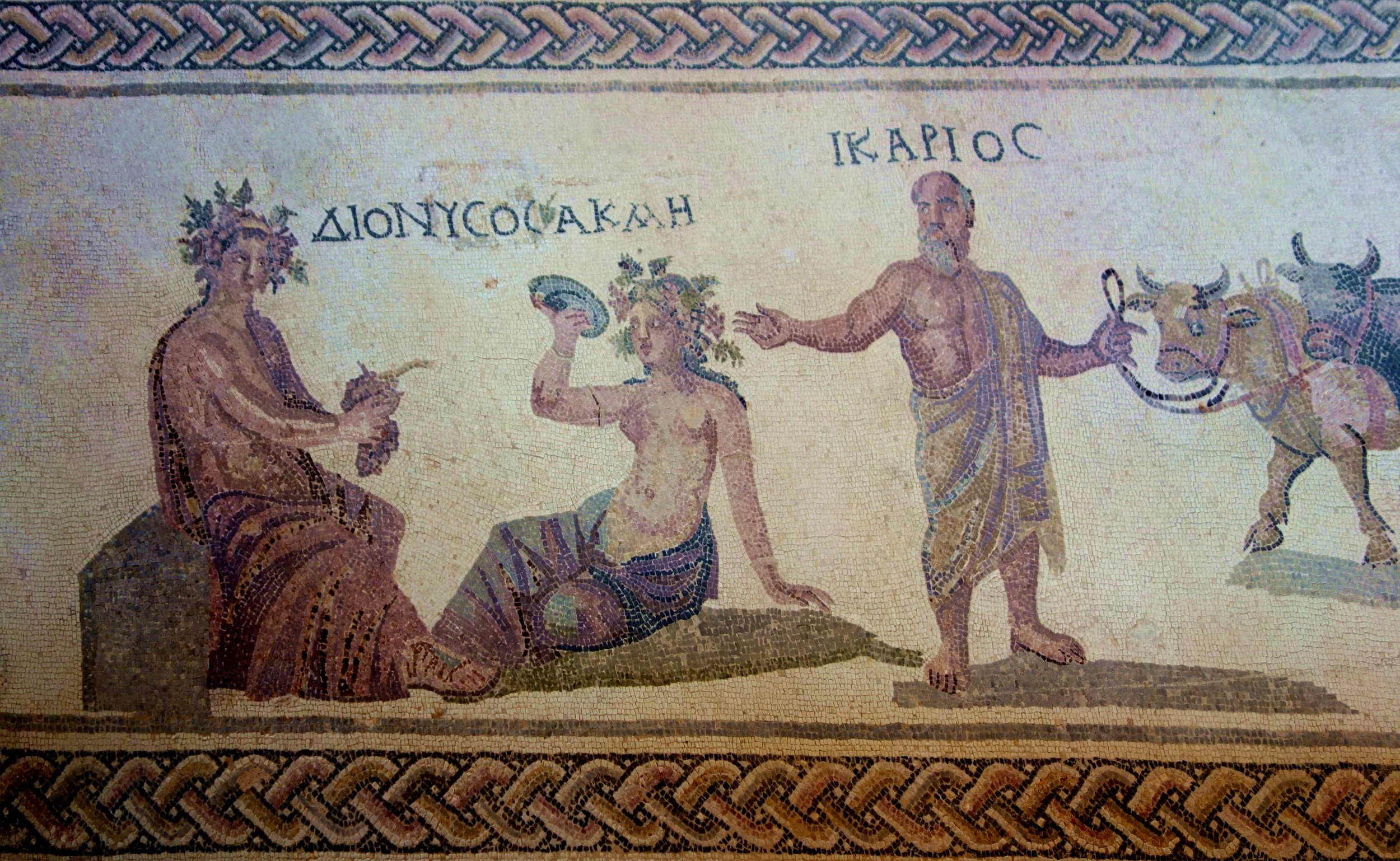 Мозаика - Икарий и Дионис
