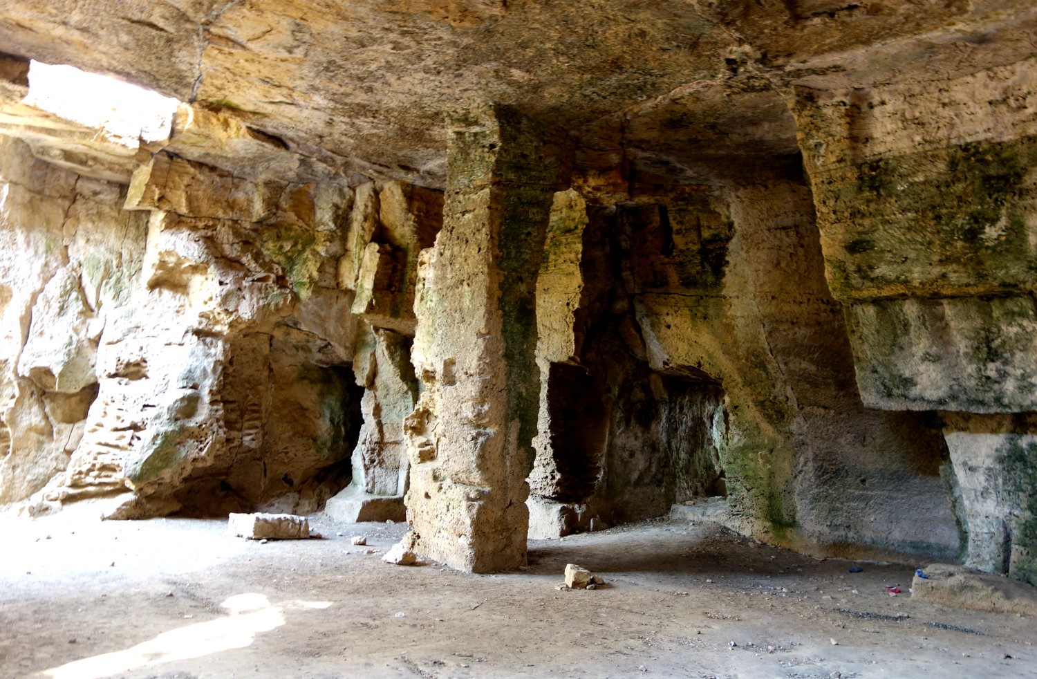 Пещеры Фабрика Хилл / Fabrica Hill Caves)