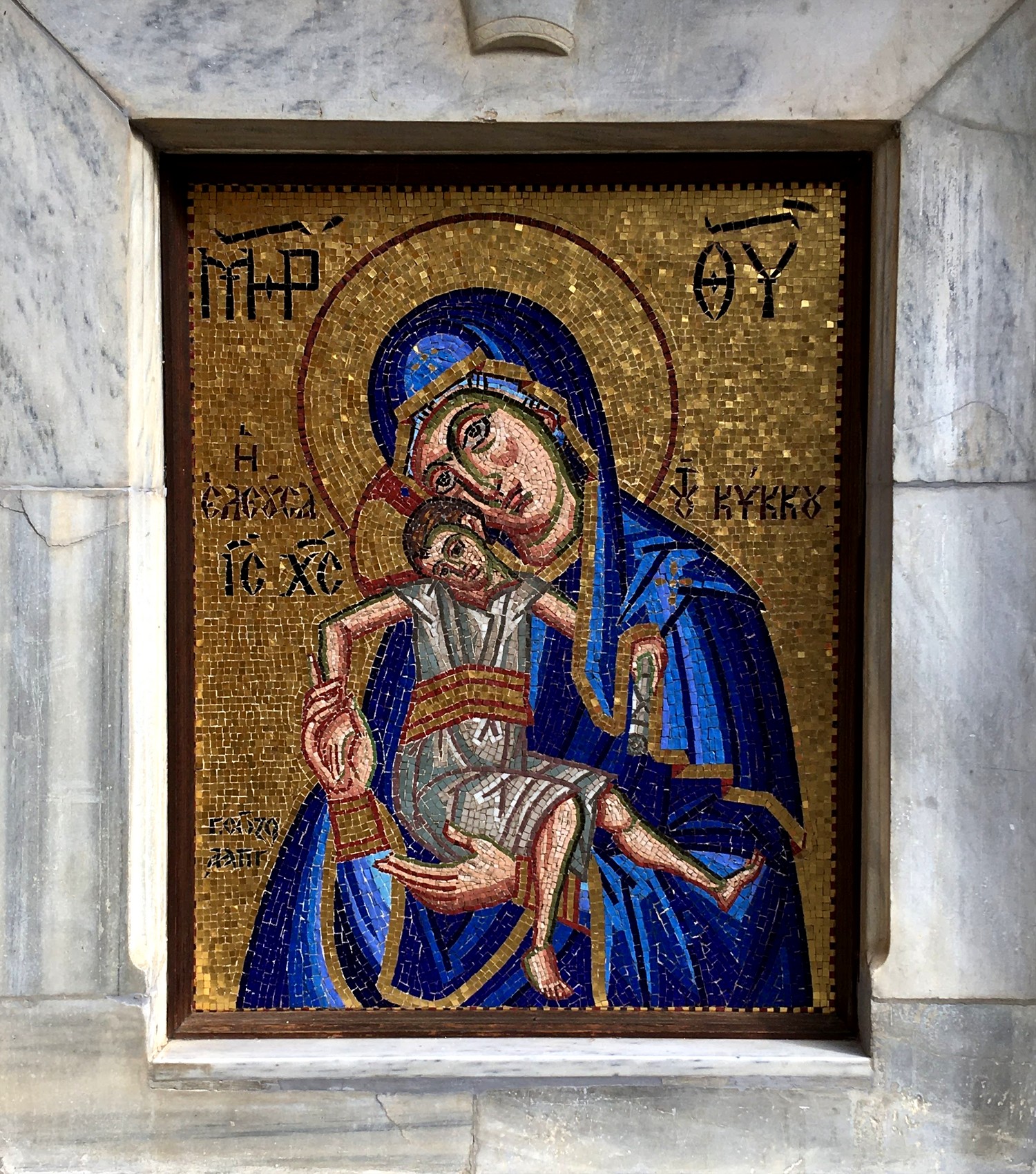 Мозаичная икона Божьей матери в Киккском монастыре