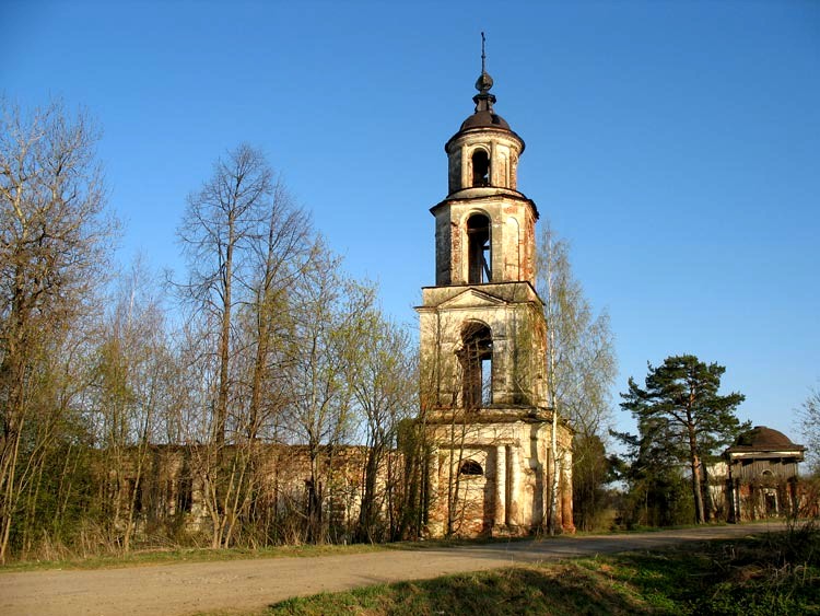 Церковь села Нового в Теляково (Новое-Сумароково) в 2008 г.